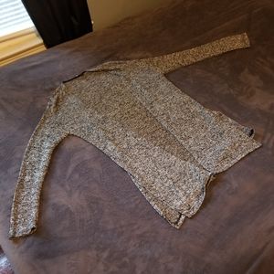 Long sleeved sweater